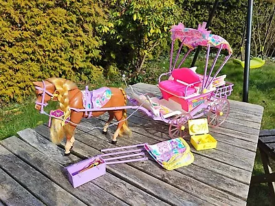 Buy Barbie Dream Horse And Carriage Prancing Horse And Carriage / Mattel 1994 • 186.87£