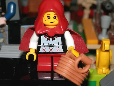 Buy Lego Minifigures - Series 7 - Grandma Visitor - Lego Mini Figure • 4.75£