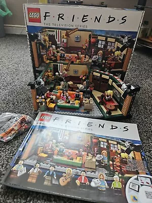 Buy Lego Ideas Friends Central Perk 21319 • 21£