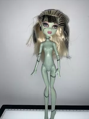 Buy 2008 Monster High Ghoul Spirit Doll  Frankie Stein - Blue Hair Has Been Cut Of  • 4£