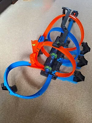 Buy Hot Wheels Corkscrew Crash Track Set • 0.99£
