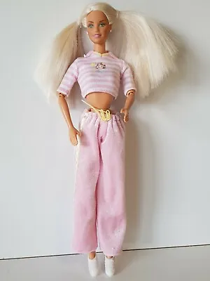 Buy 2000 Bed Time Barbie # 28516 - #127 • 25.69£