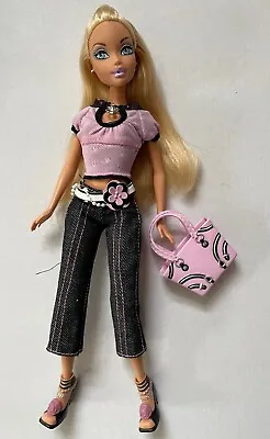 Buy My Scene Shopping Spree Barbie • 35.21£