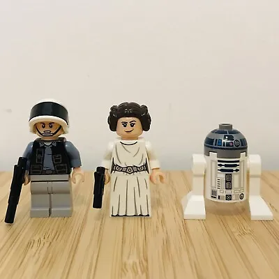 Buy Lego Star Wars Minifigure Bundle - Princess Leia, R2-D2, And Rebel Fleet Trooper • 5£