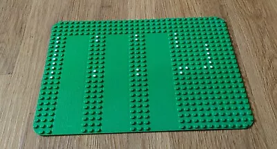 Buy LEGO Baseplate 24x32 - With 3 Driveways Green • 8£