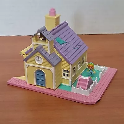 Buy Vintage Polly Pocket 1990 Pollys School Compact W/  ONE DOLL • 21.74£