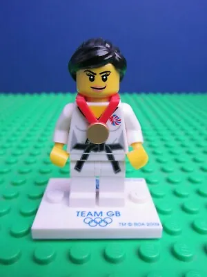 Buy Genuine LEGO SERIES Olympic Team Gb JUDO FIGHTER Minifigure 8909 LONDON 2012 • 9.02£