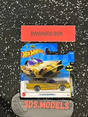 Buy DAMAGED BATMOBILE SERIES GOLD Hot Wheels 1:64 • 1.95£