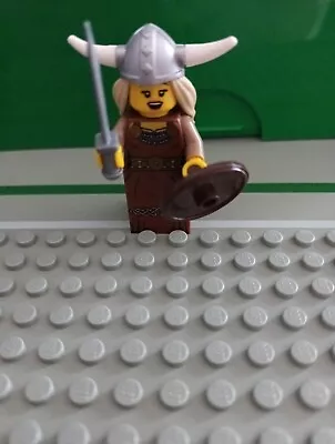 Buy Lego Minifigure Series 7 Viking Woman Retired • 4.99£