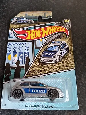 Buy Hot Wheels 2021	Police	5/5	Volkswagen	Golf Mk7 • 7.99£