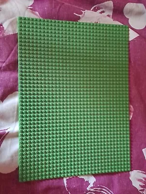 Buy Lego Base Plate Green • 5£