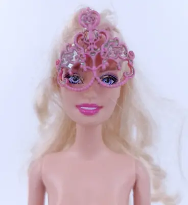 Buy 2008 Barbie And The Three Musketeers Corinne Doll Pink Legs Mattel • 30.37£