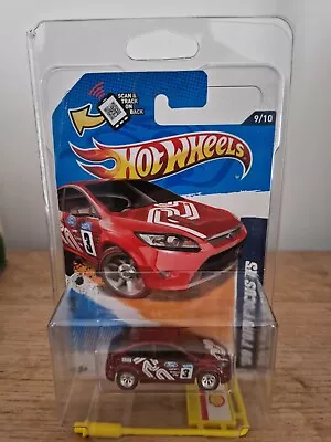 Buy Hot Wheels '09 Ford Focus RS Super Treasure Hunt Real Riders Diecast Toy Car  • 10.50£