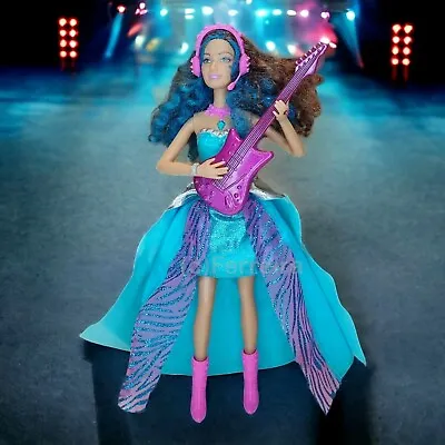 Buy Barbie Ckb58 Rock N Royals Erika / Mattel 2015 • 51.36£