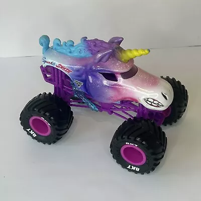 Buy Hot Wheels Monster Jam Monster Truck - Sparkle Smash Unicorn - Scale 1:24 • 25.64£
