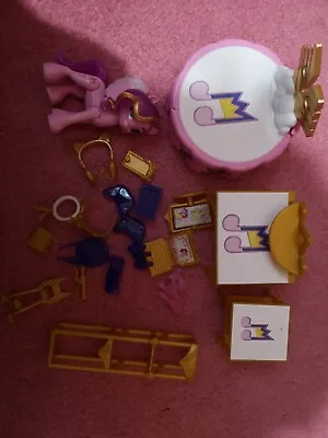 Buy My Little Pony: A New Generation Royal Room Reveal Princess Pipp Petals • 4.50£