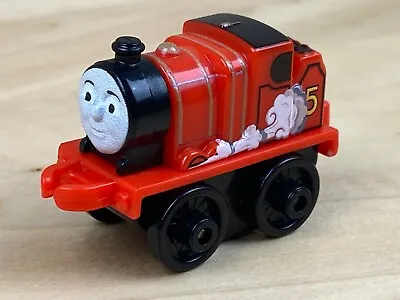 Buy Fisher Price - Thomas And Friends Mini SUPERSTATION JAMES - Collectable Mini • 9.99£