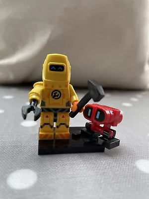 Buy LEGO Series 22 Robot Repair Tech Minifigure 71032 - Opened New And Complete  • 3£