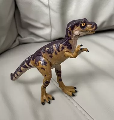 Buy The Lost World Jurassic Park Baby Juvenile Tyrannosaurus T Rex Kenner JP42 • 15£