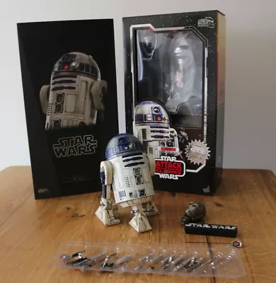 Buy Hot Toys Star Wars 1/6 Scale R2-D2 (AOTC) • 250£