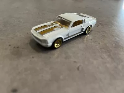 Buy Hot Wheels - Shelby GT400 - FORD Mustang - White - Near Mint • 0.99£