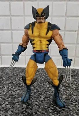 Buy Toybiz Marvel Legends Series 3 - Wolverine 2002 • 10£