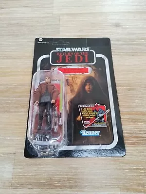 Buy Star Wars Vintage Collection VC87 Luke Skywalker (Lightsaber Construction) • 26£