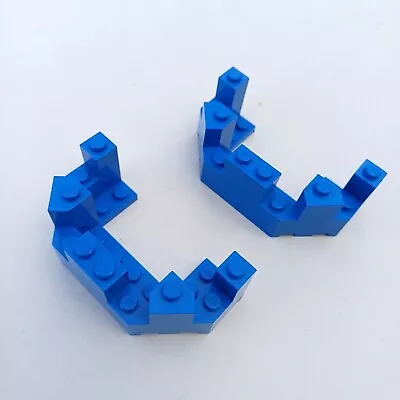 Buy LEGO Vintage/Classic Knights/Castle X2 Blue Turrets Top 6066 From 6057 • 2.95£