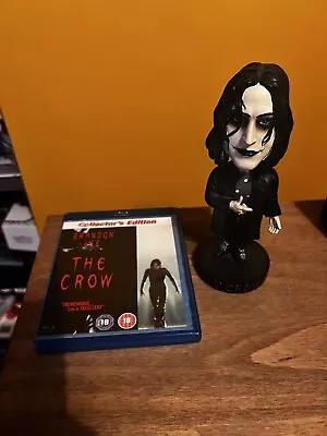 Buy NECA The Crow 'Eric Draven' Headknocker Bobblehead & Collectors Edition Blu-Ray • 39£