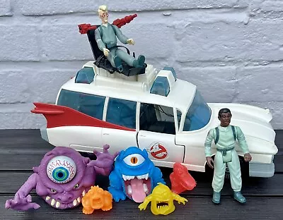 Buy Ghostbusters Ecto-1 Vehicle Kenner  - Vintage 1984 WITH FIGURES JOB LOT • 49.99£