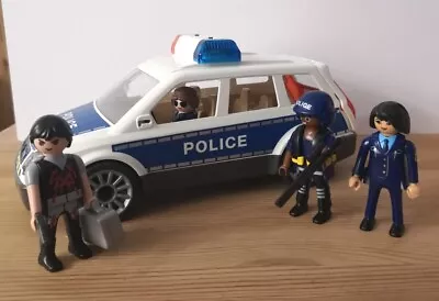 Buy Playmobil Police Car Bundle, 4 Figures, Criminal, Lights Sounds Working Playset  • 0.99£