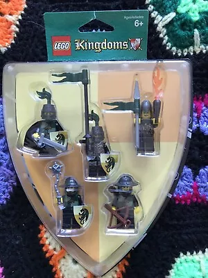 Buy Lego Set 852922 Kingdoms Dragon Knights Battle Pack, Retired, BNIB • 75£