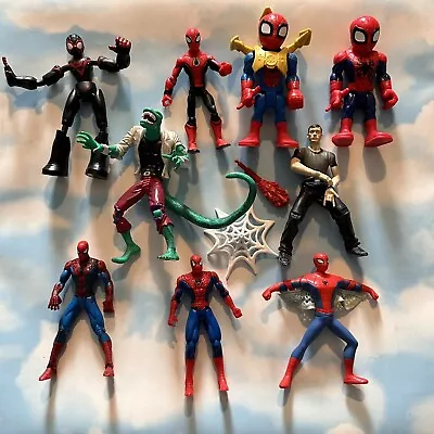 Buy Marvel Spider-Man Action Figure Bundle  • 12.99£