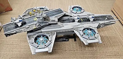 Buy LEGO Marvel Super Heroes The SHIELD Helicarrier (76042) • 120£
