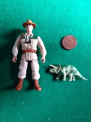 Buy Jurassic Park EDDIE CARR 4¼  Action Figure & Baby Dinosaur Hasbro [523] • 3£