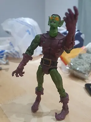 Buy Green Goblin (Spider-Man Classics) 6  Scale Action Figure | Toy Biz • 10£