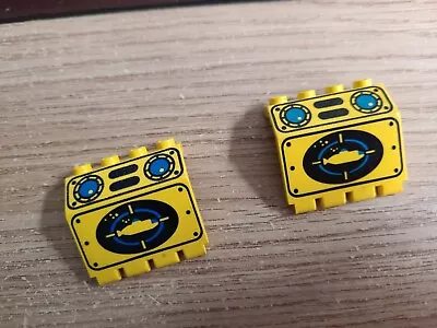 Buy 2 X LEGO Panel 2 X 4 X 3 1/3 Hinge Yellow Submarine Pattern 2582px2 B27 • 5£