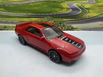 Buy Hot Wheels Nissan Skyline GTR R32 Red • 5£