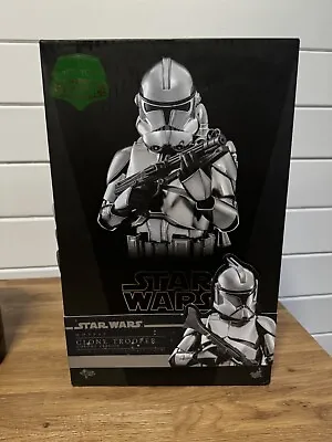 Buy Hot Toys MMS643 Star Wars The Clone War Clone Trooper Chrome Version • 230£
