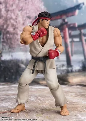 Buy STREET FIGHTER FIGURE RYU OUTFIT 2 SH FIGUARTS 15cm BANDAI EARLY MAY 2024 • 76.89£