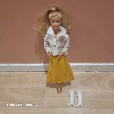 Buy Vintage 80's Barbie Philippines • 17.13£