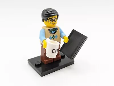 Buy Lego COMPUTER PROGRAMMER Collectible Minifigure Series 7 8831 Col108 Col07-12 • 6.99£