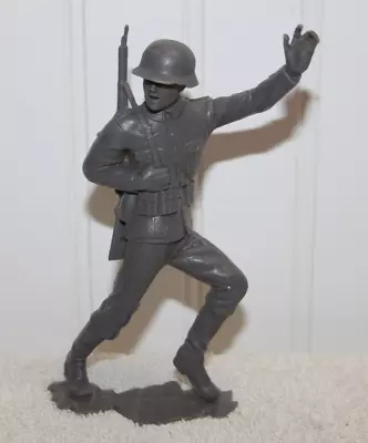 Buy Vintage Marx - 6  German  Waving  Soldier Figure - 1963 • 7.55£