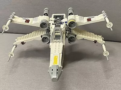 Buy LEGO Star Wars - Luke Skywalker’s X-Wing Fighter - Set 75301 (100% Complete) • 27.99£