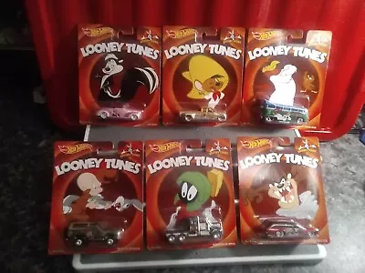 Buy Hot Wheels Set Of 6 Looney Tunes Real Riders  - On Blisters • 30£