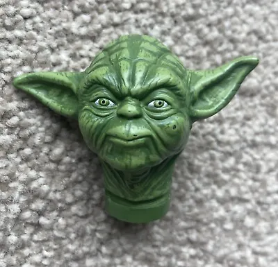Buy Yoda Head 1/6 Attack Of The Clones Hasbro - Scales With Hot Toys & Sideshow * • 6.99£