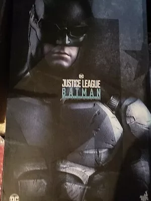 Buy Hot Toys Batman Tech Suit Justice League Please Read Plus Head Sculpt  • 165£