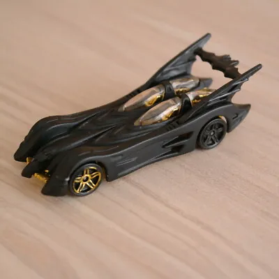 Buy 2006 Batmobile Action Figure '04 Hot Wheels Diecast Car Toy • 4.80£