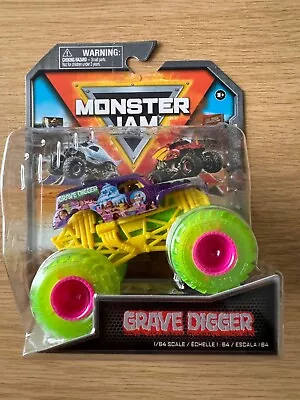 Buy GRAVE DIGGER CANDY TRUCK  1.64 Trucks Monster Jam  SERIES 35 • 6£