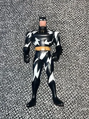 Buy Batman Animated Series - Series 3 Lighting Strike Batman Figure Kenner 1993 5  • 4.99£
